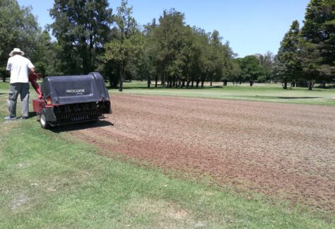 Información para los golfistas: mejoras, mantenimiento e inversiones en maquinarias de la FGSL