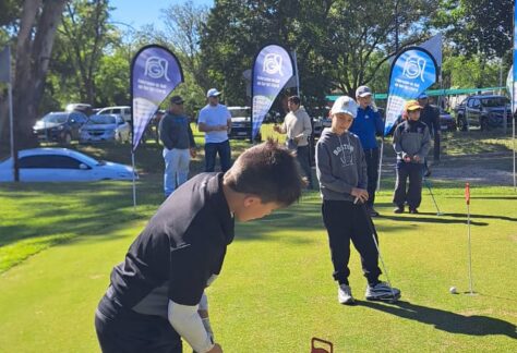 Menores sin handicap en Cañada Rosquín Golf: ni el viento detuvo a la energía de los chicos