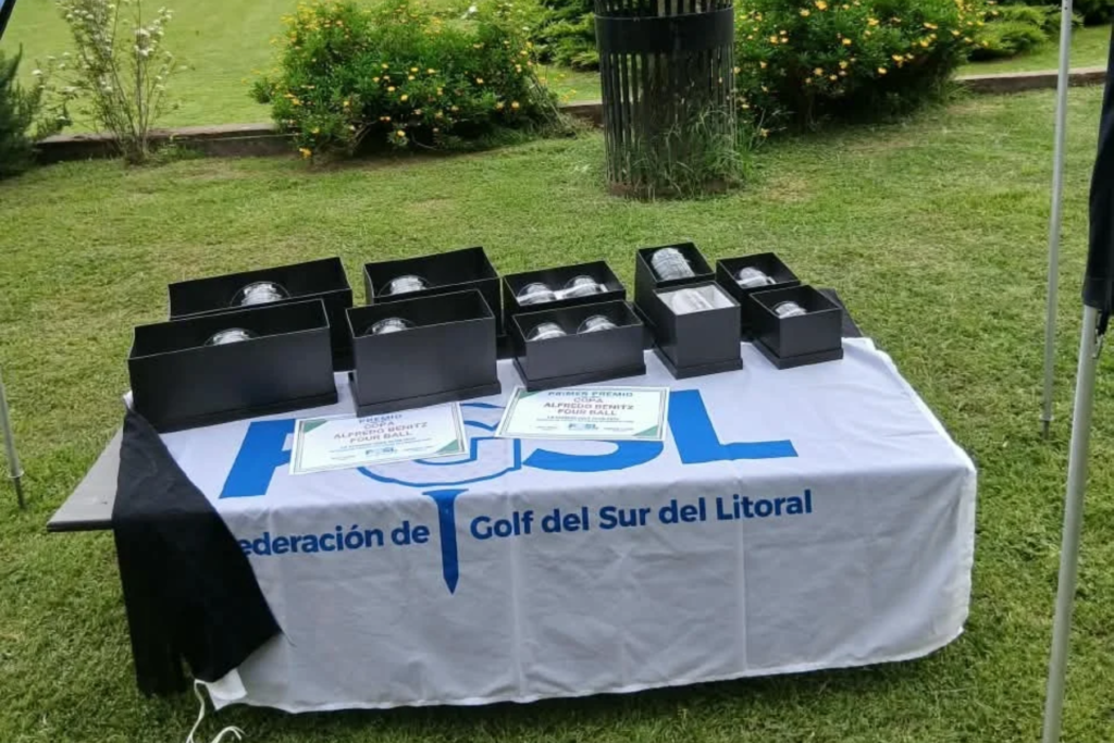 Jose Luis Verdu y  Juan Manuel Olmedo, campeones 2026 del Circuito Fourball